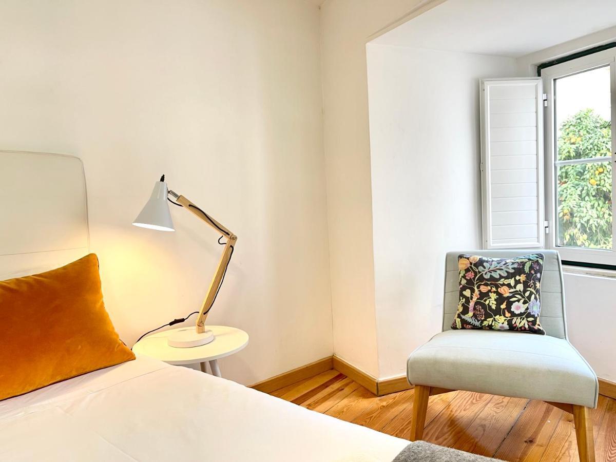 Apartments Center Alfama Lisbon Bagian luar foto