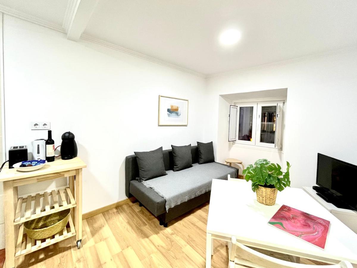 Apartments Center Alfama Lisbon Bagian luar foto