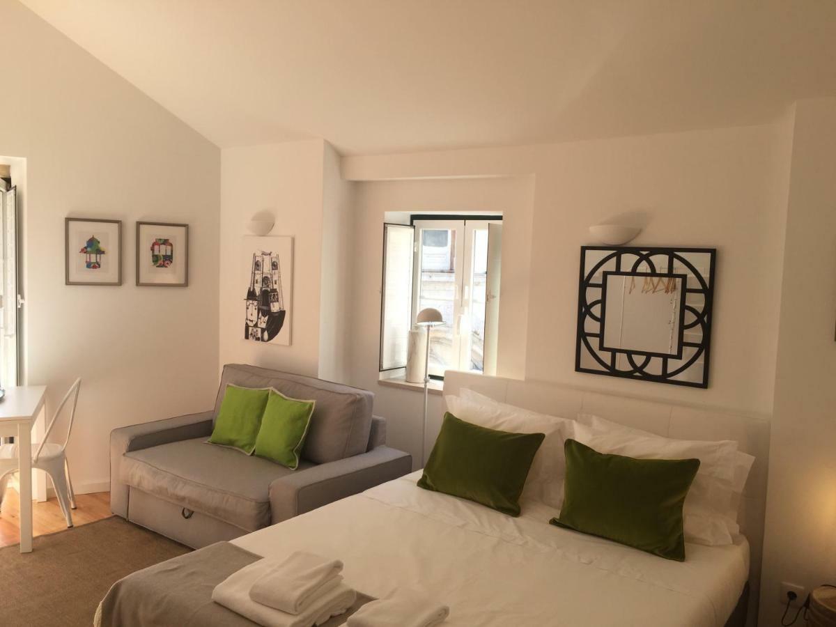 Apartments Center Alfama Lisbon Bagian luar foto
